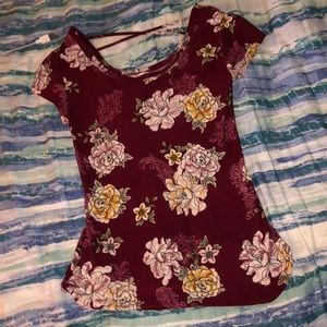 Soft shot sleeve floral top